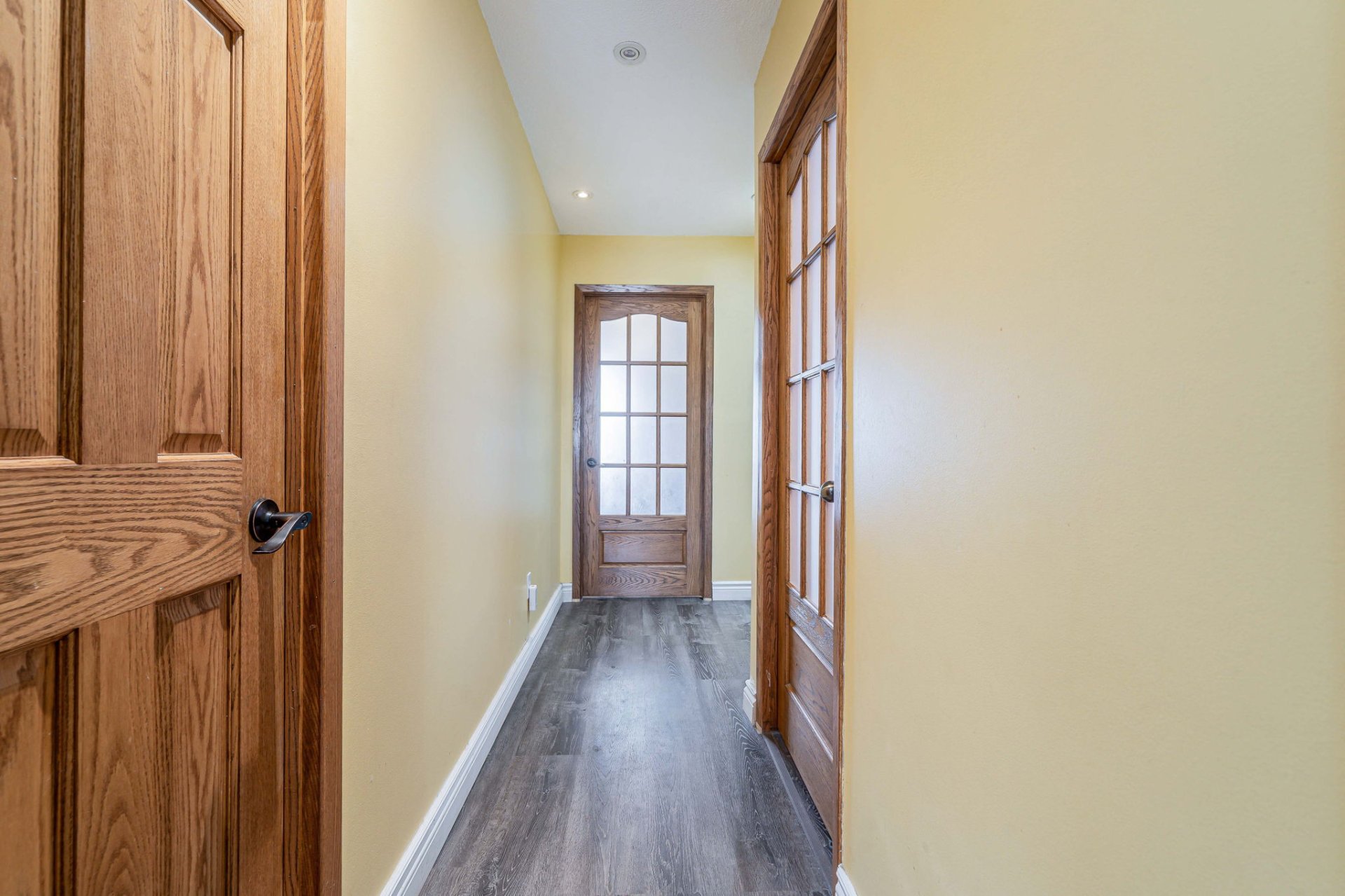 Second bedroom in Montreal home 21 Rue Erinmore