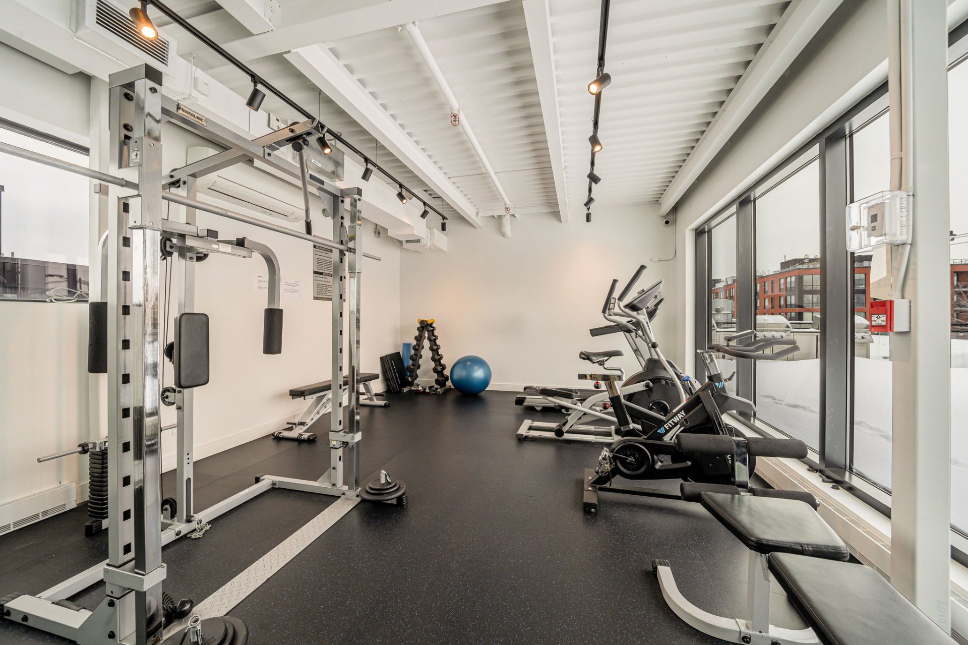 Neighborhood view near Montreal condo 2615 Rue Augustin-Cantin unit A201