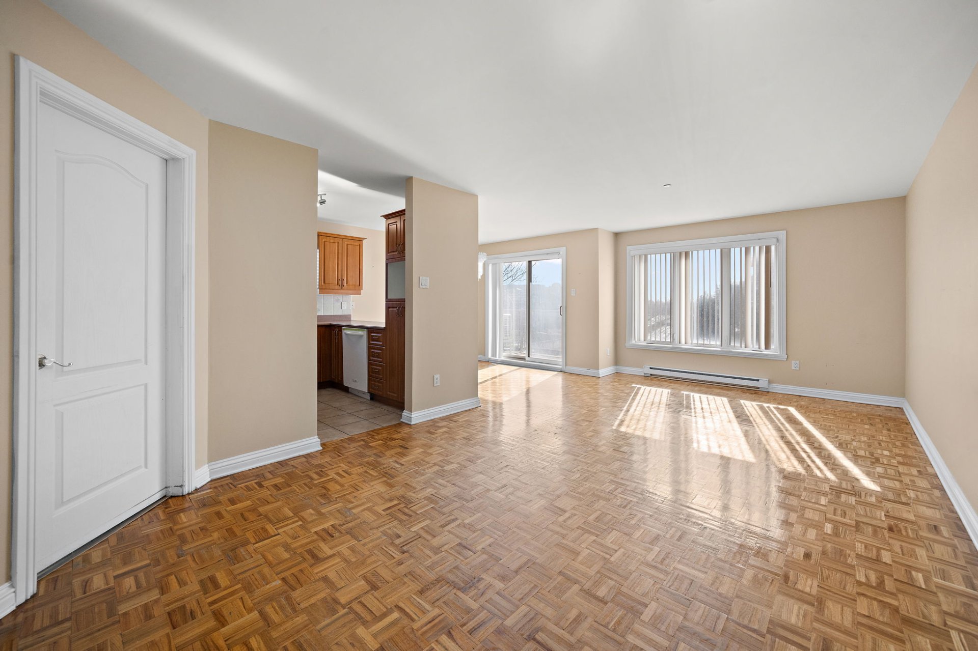 Primary bedroom in Montreal condo unit 305 at 4030 Boulevard des Sources