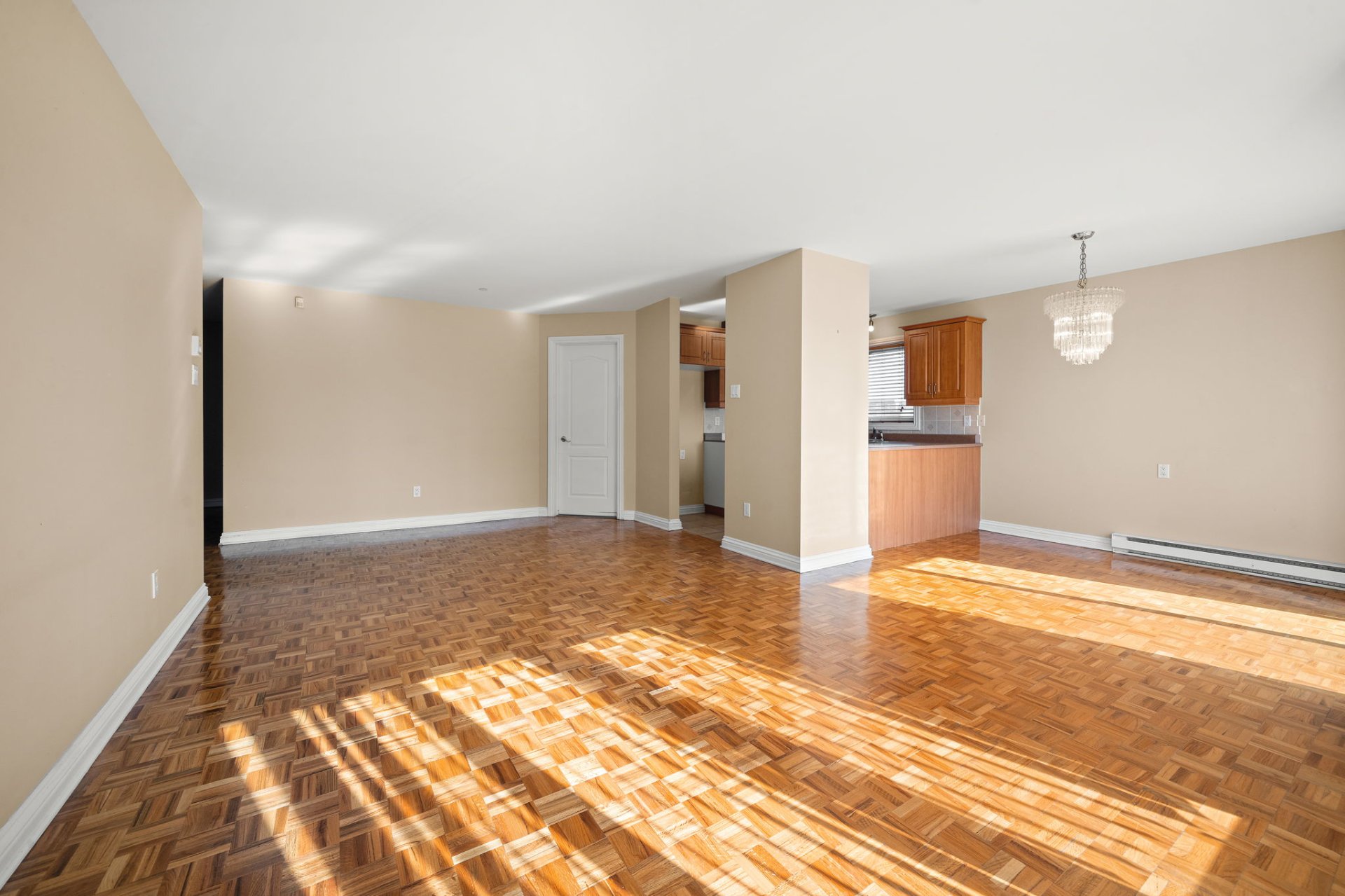 Bathroom in Montreal condo 4030 Boulevard des Sources unit 305
