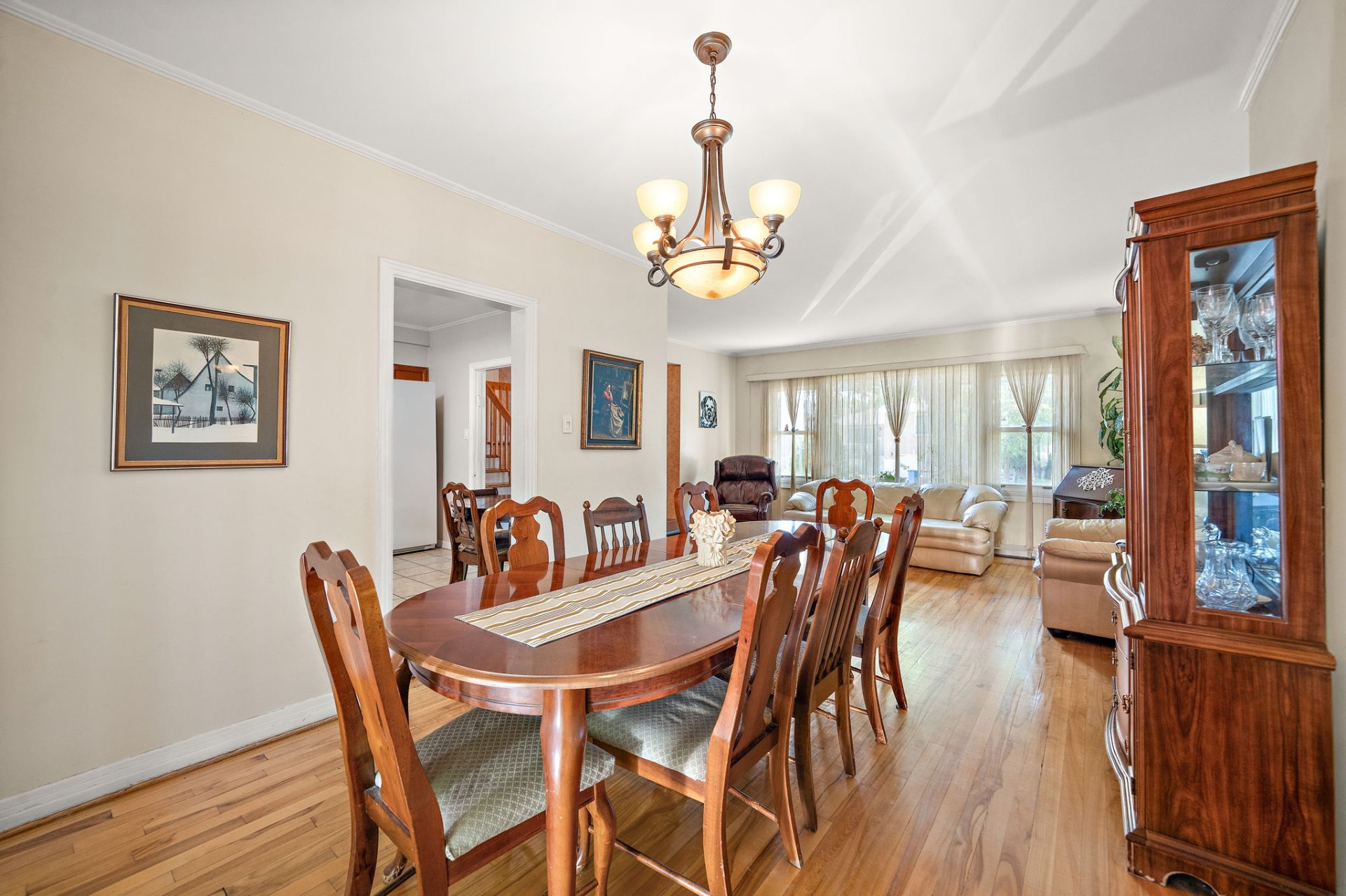 Bedroom interior in Montreal home on Rue Lake
